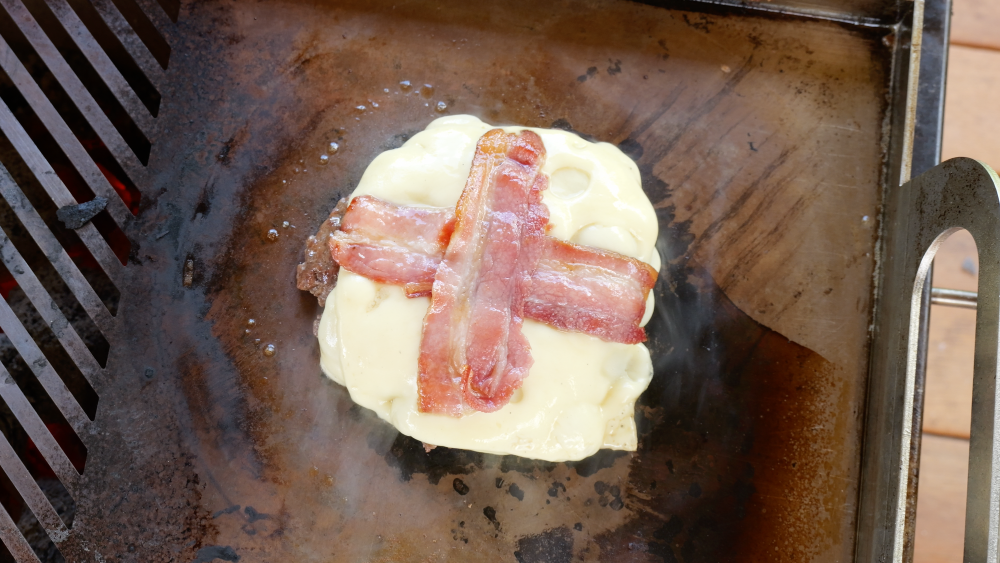 England World Cup Kasai Cheese and Bacon Smash Burger